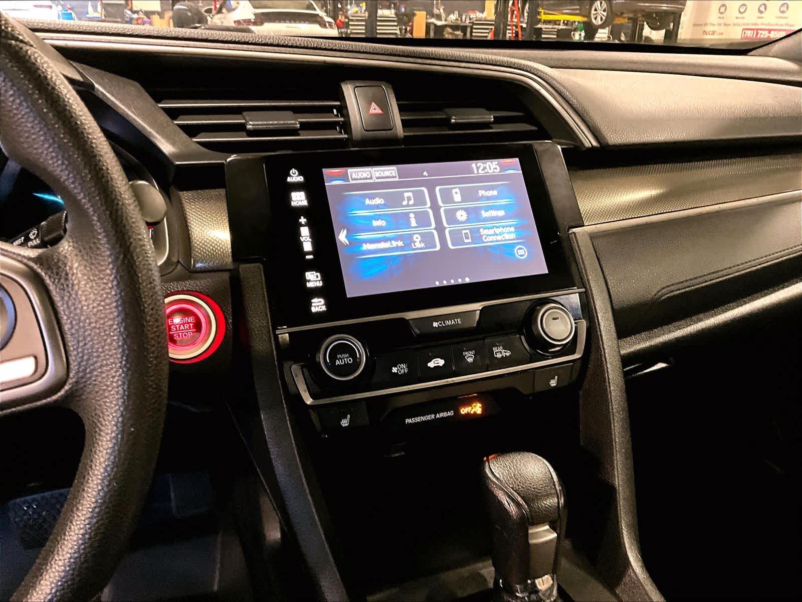 2018 Honda Civic Hatchback EX - Photo 18