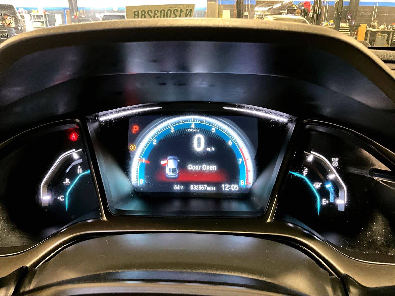 2018 Honda Civic Hatchback EX - Photo 25