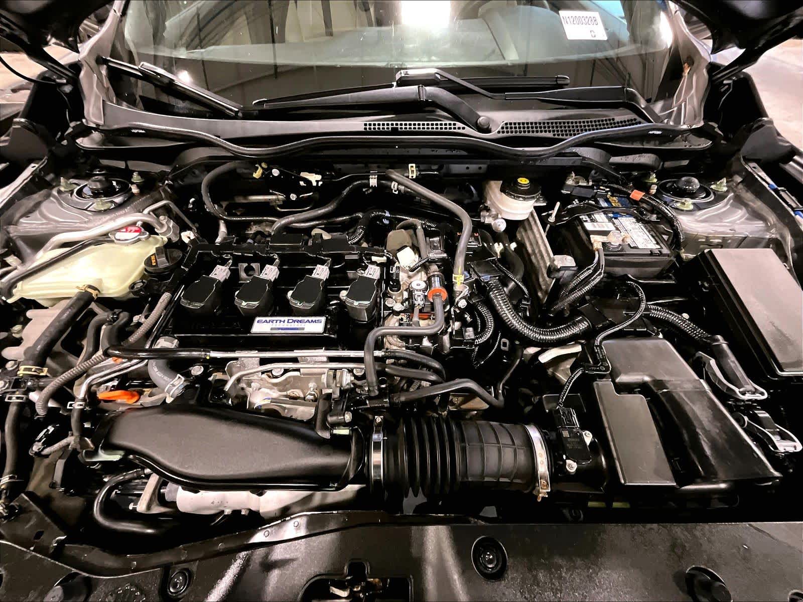 2018 Honda Civic Hatchback EX - Photo 30