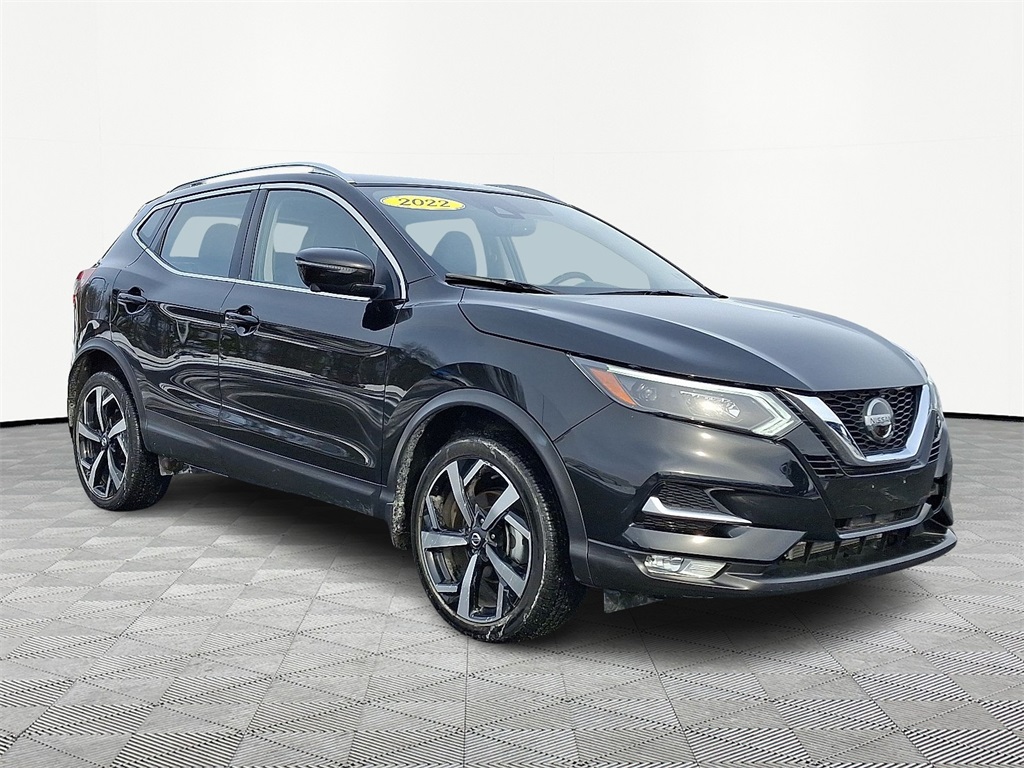 2022 Nissan Rogue Sport SL