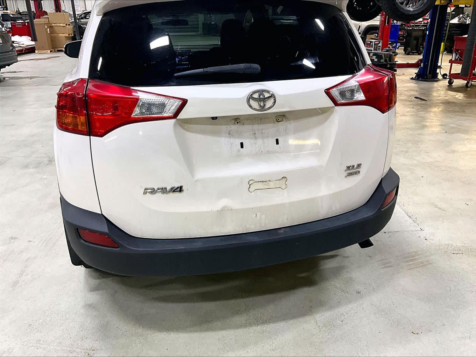 2014 Toyota RAV4 XLE - Photo 7