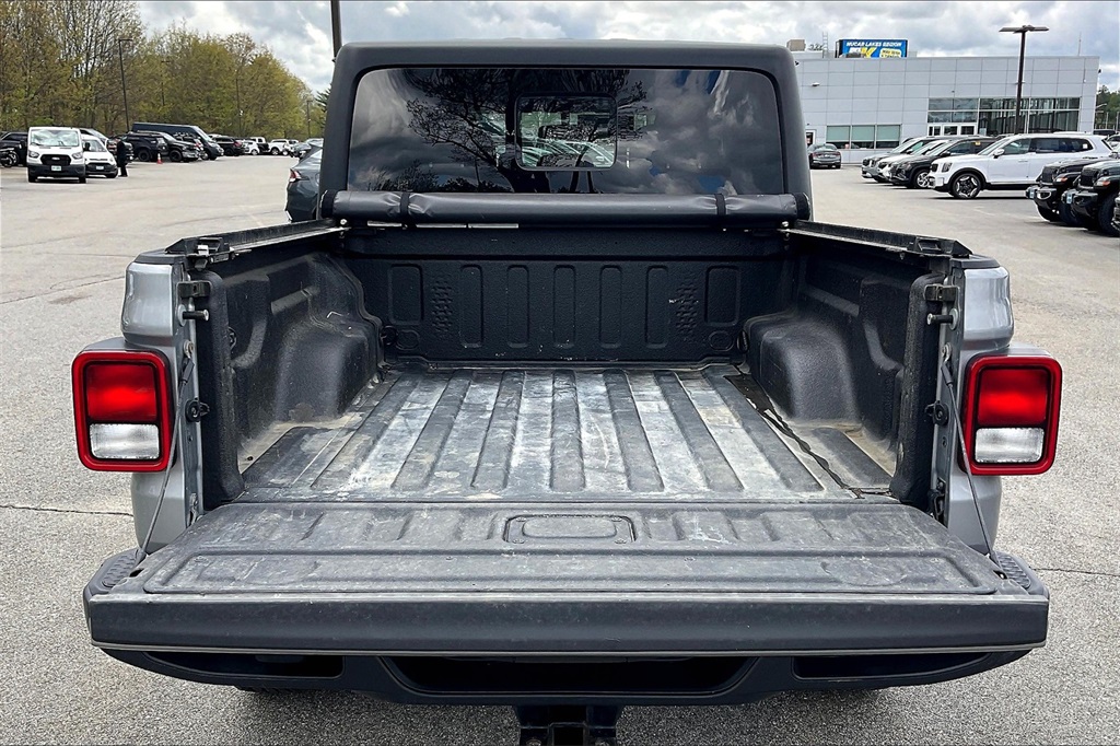2020 Jeep Gladiator Sport - Photo 32