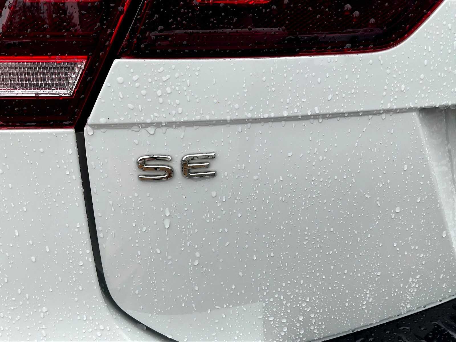 2022 Volkswagen Tiguan SE R-Line Black - Photo 27