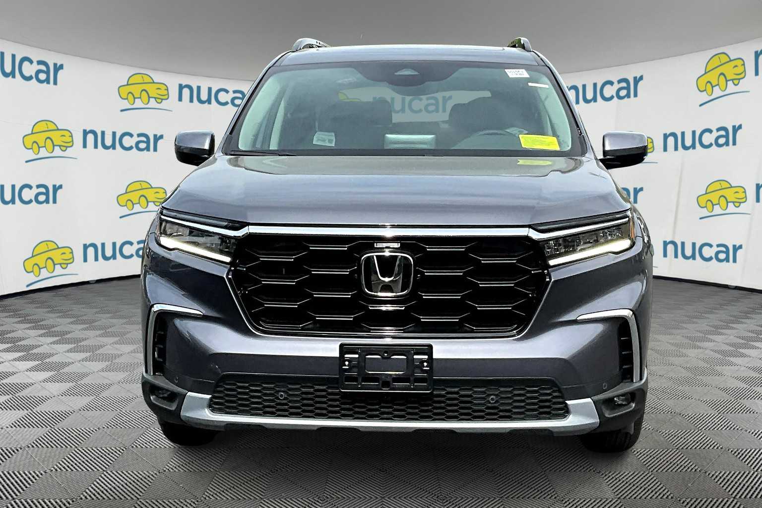 2025 Honda Pilot Touring - Photo 3