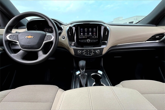 2022 Chevrolet Traverse LS - Photo 21