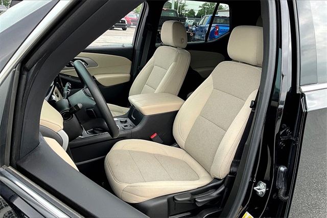 2022 Chevrolet Traverse LS - Photo 10