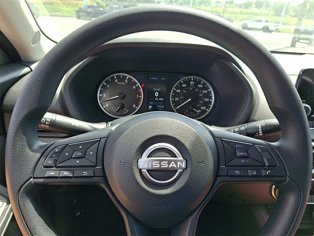2025 Nissan Sentra S - Photo 14