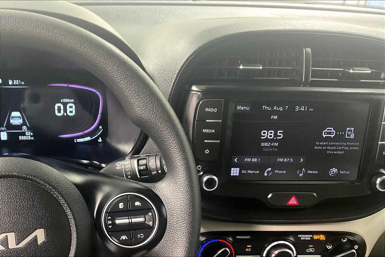 2023 Kia Soul LX - Photo 19