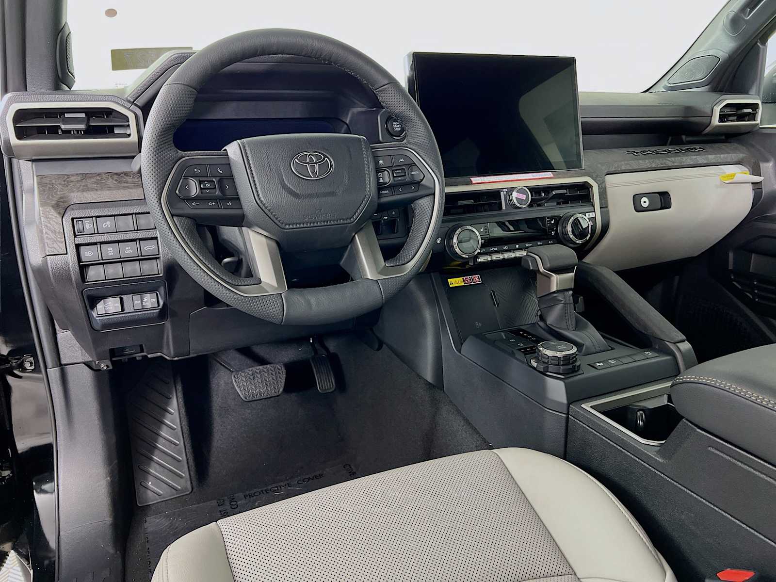 2025 Toyota Tacoma Limited - Photo 6