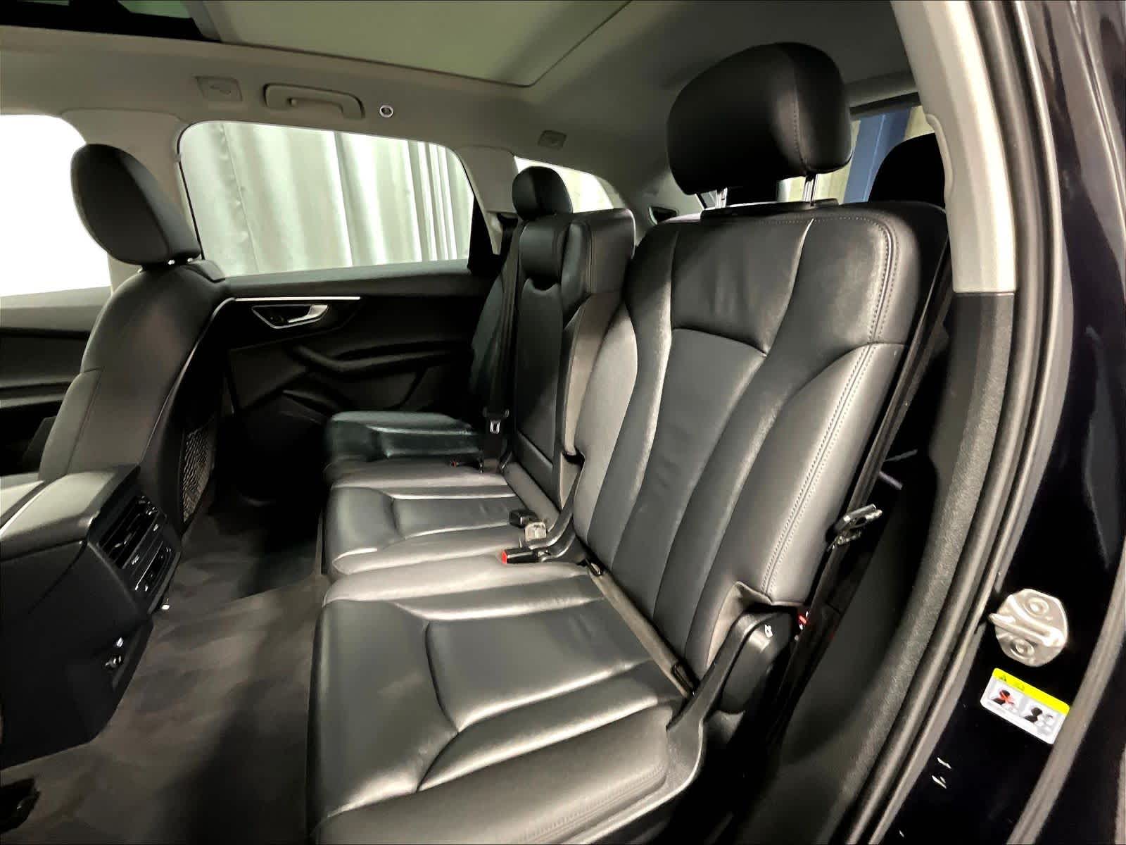 2020 Audi Q7 Premium - Photo 15