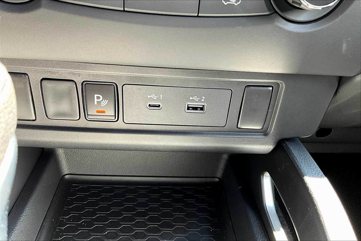 2025 Nissan Frontier SV - Photo 25