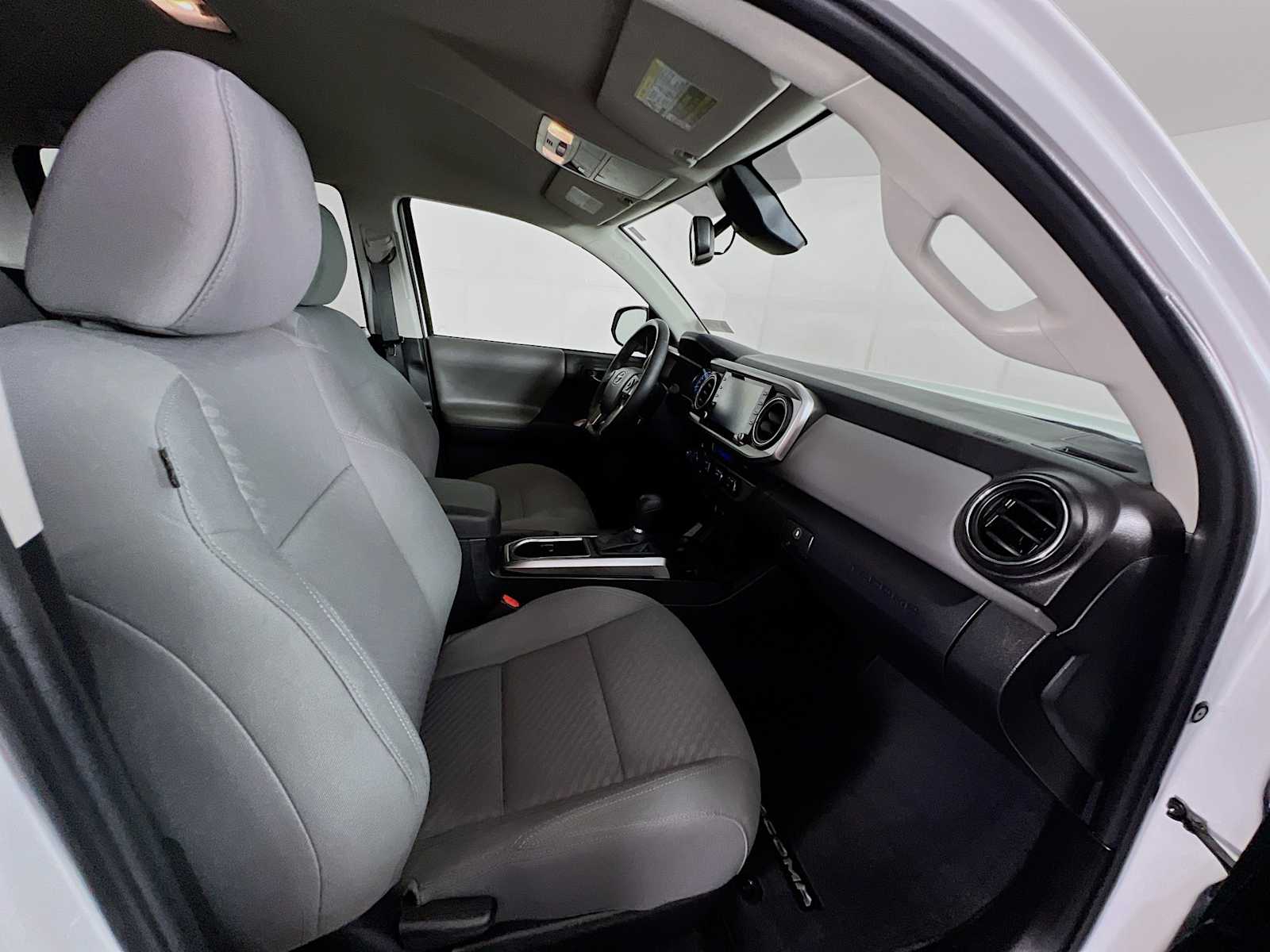 2023 Toyota Tacoma SR5 - Photo 26