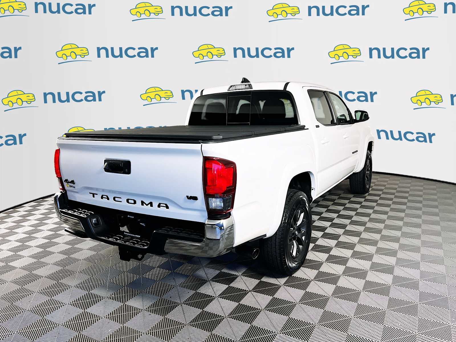 2023 Toyota Tacoma SR5 - Photo 7