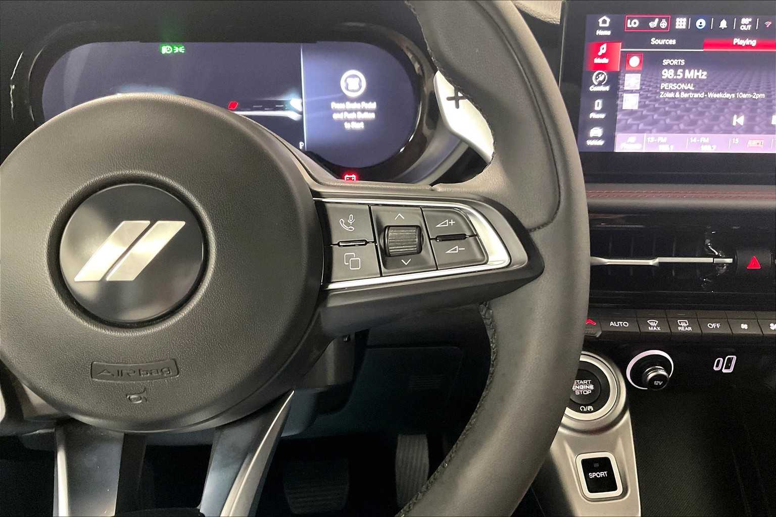 2024 Dodge Hornet R/T - Photo 23