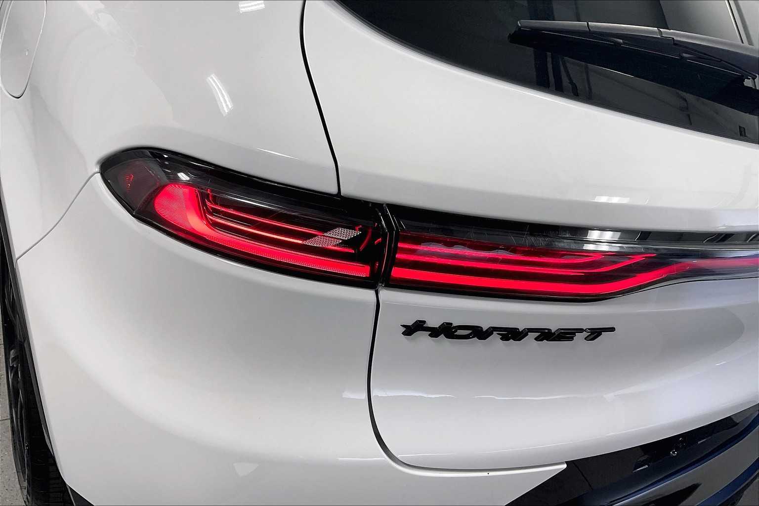 2024 Dodge Hornet R/T - Photo 33