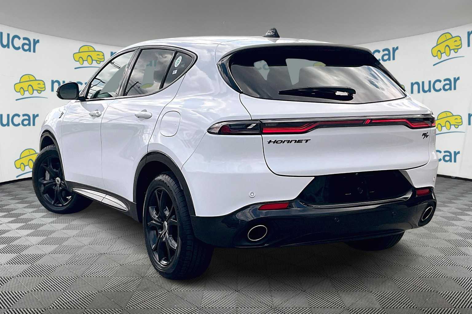 2024 Dodge Hornet R/T - Photo 4