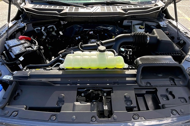 2025 Ford F-150 STX - Photo 12