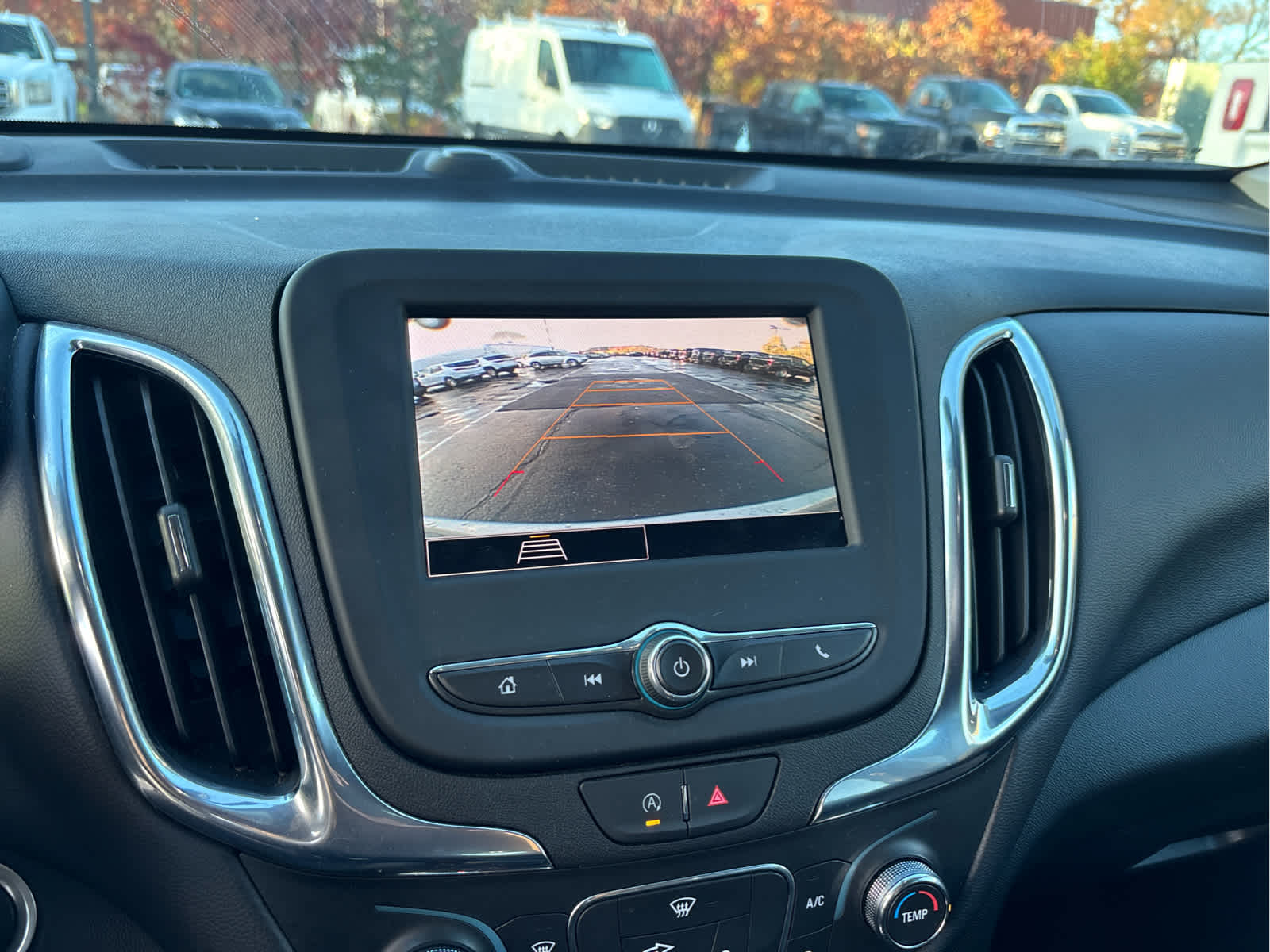 2023 Chevrolet Equinox LT - Photo 12