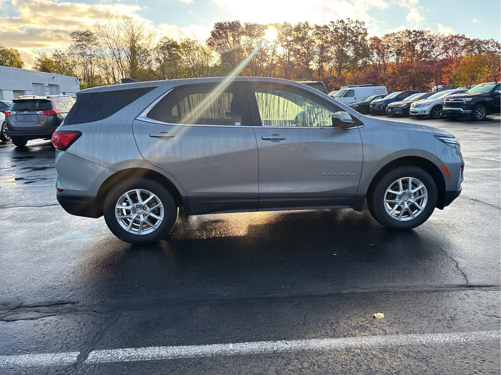 2023 Chevrolet Equinox LT - Photo 6