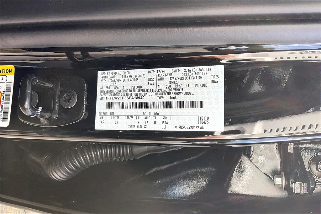 2025 Ford F-150 STX - Photo 16