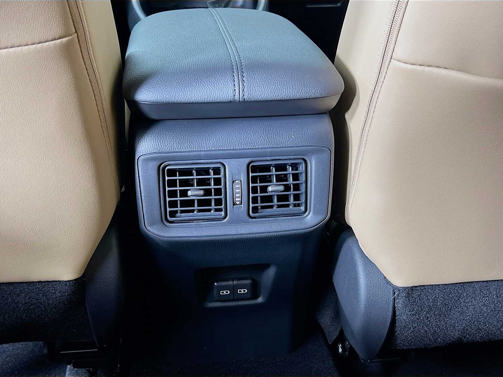 2025 Toyota RAV4 Limited - Photo 14