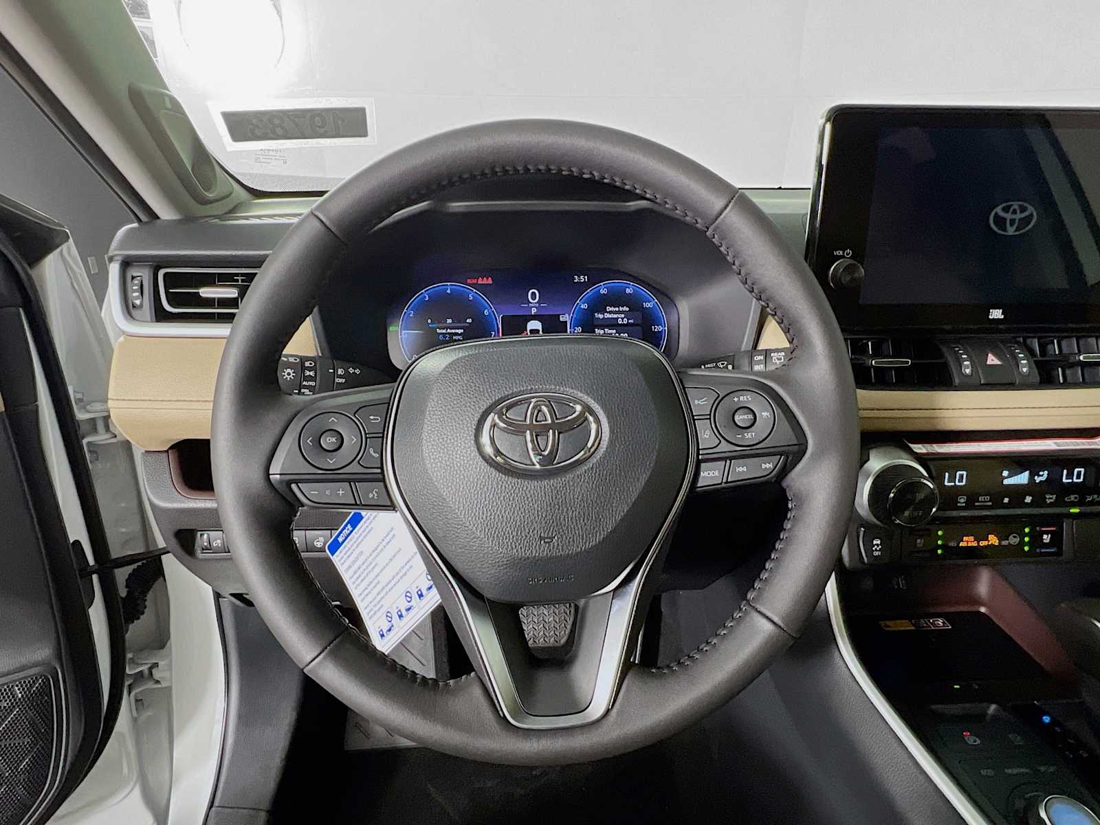 2025 Toyota RAV4 Limited - Photo 7