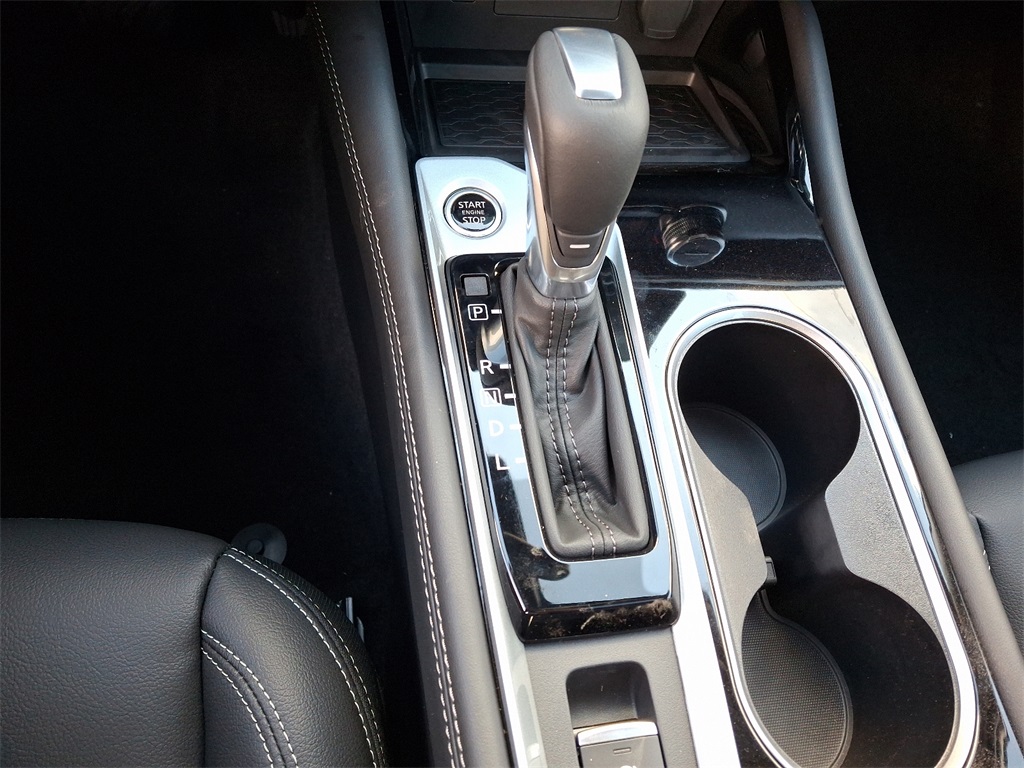 2025 Nissan Altima 2.5 SL - Photo 11