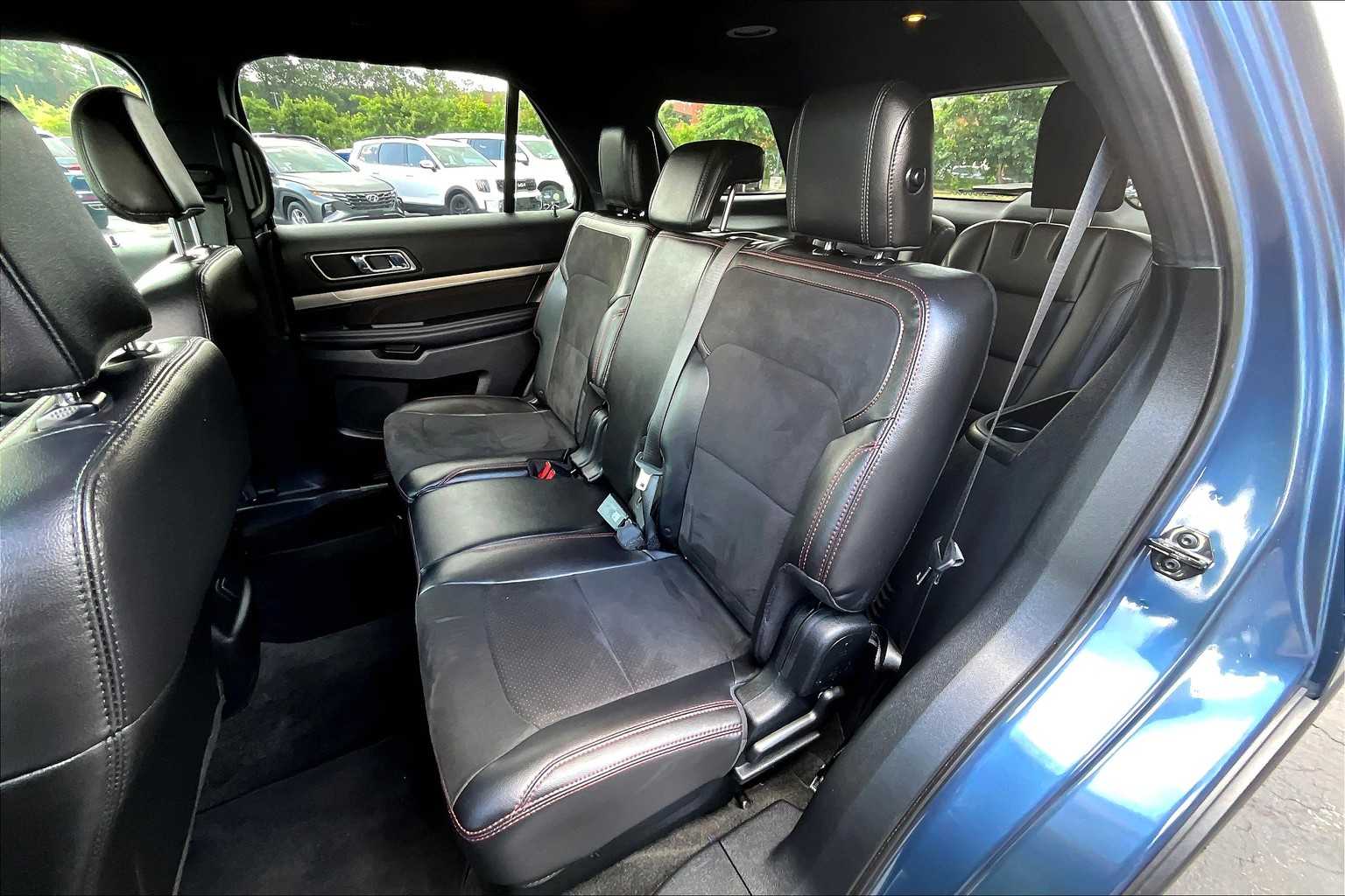 2018 Ford Explorer XLT - Photo 14