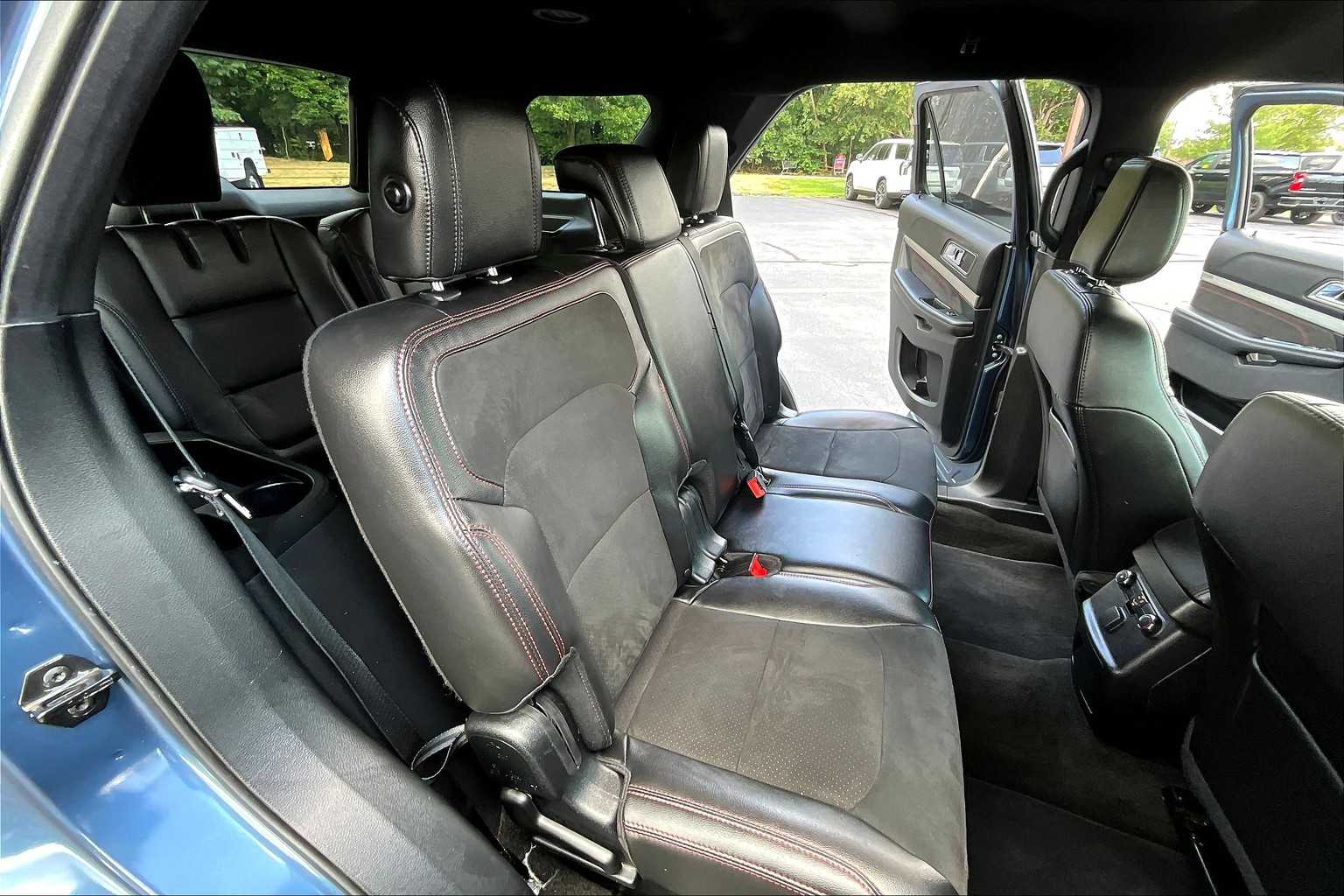 2018 Ford Explorer XLT - Photo 15