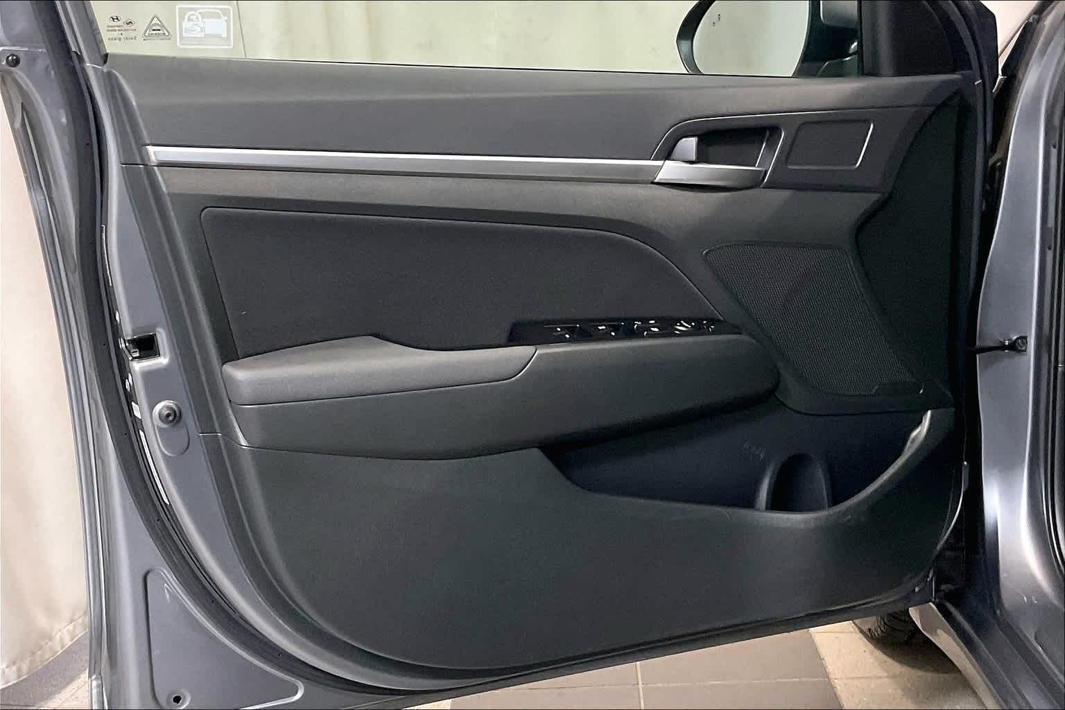 2019 Hyundai Elantra SEL - Photo 9