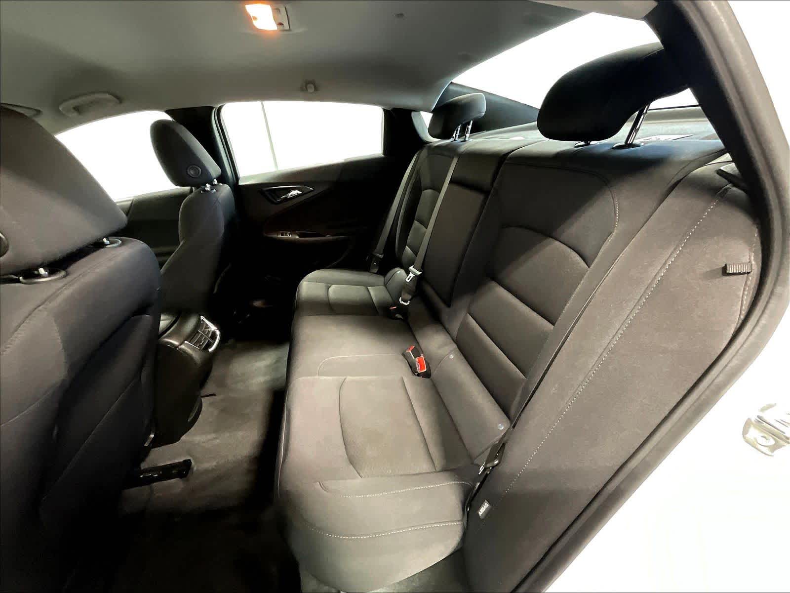 2024 Chevrolet Malibu LT - Photo 15