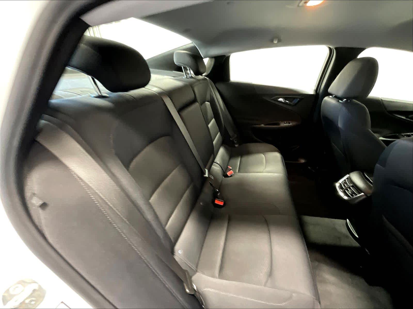 2024 Chevrolet Malibu LT - Photo 16