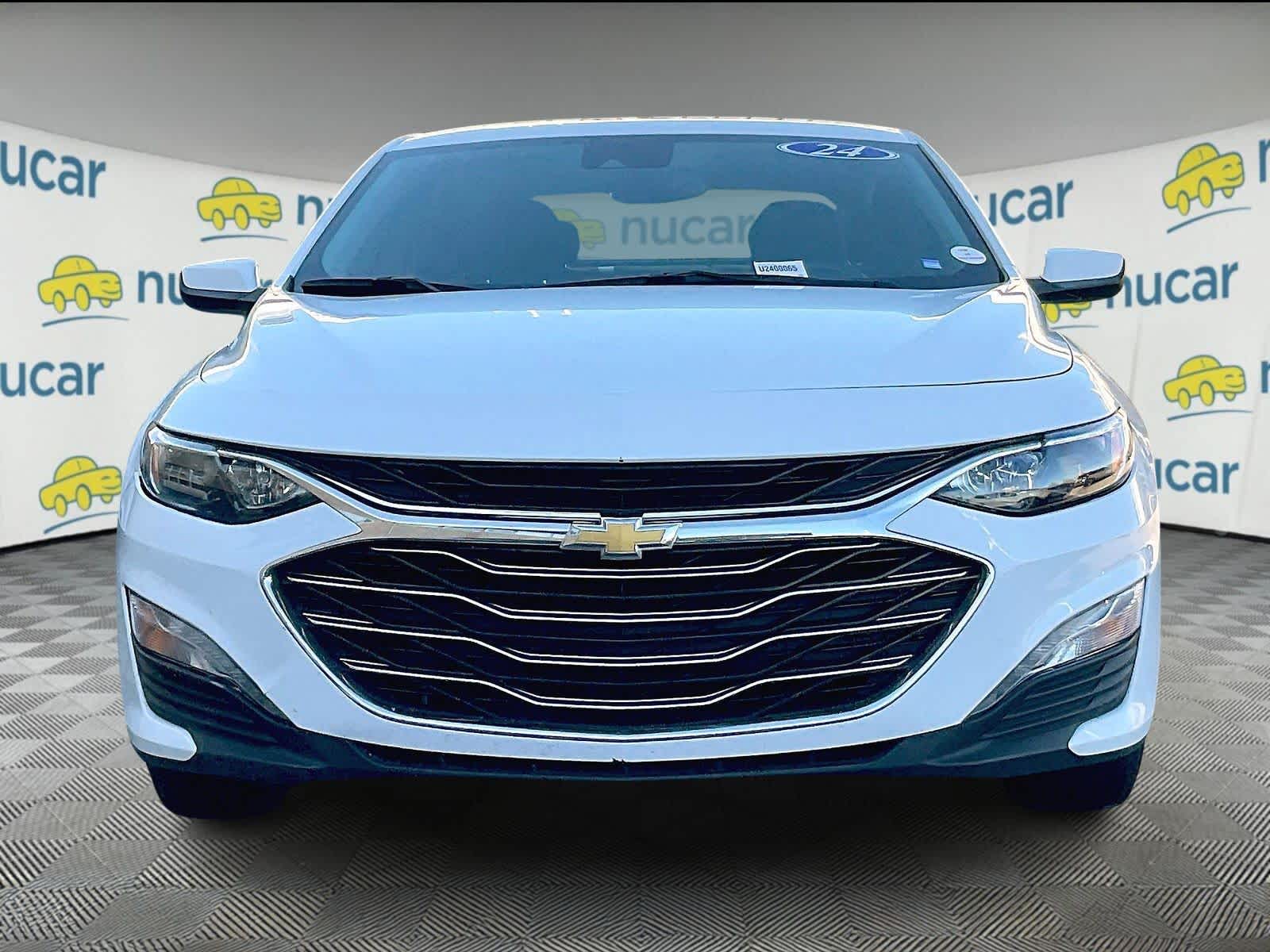 2024 Chevrolet Malibu LT - Photo 2