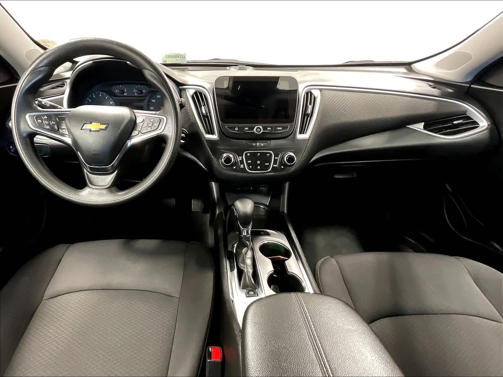 2024 Chevrolet Malibu LT - Photo 21