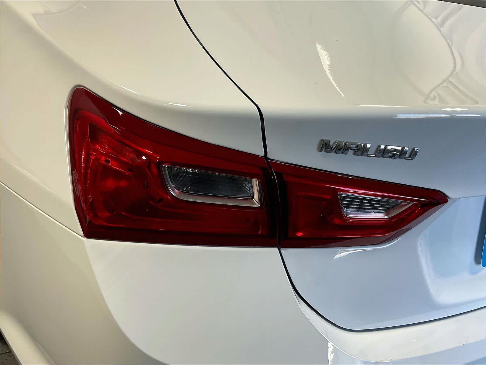 2024 Chevrolet Malibu LT - Photo 32