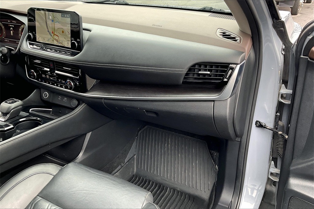2021 Nissan Rogue Platinum - Photo 12