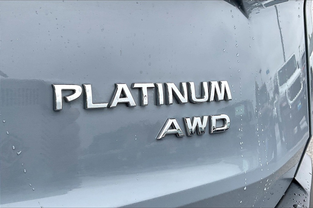 2021 Nissan Rogue Platinum - Photo 28