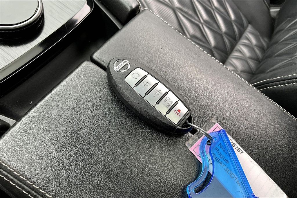 2021 Nissan Rogue Platinum - Photo 29