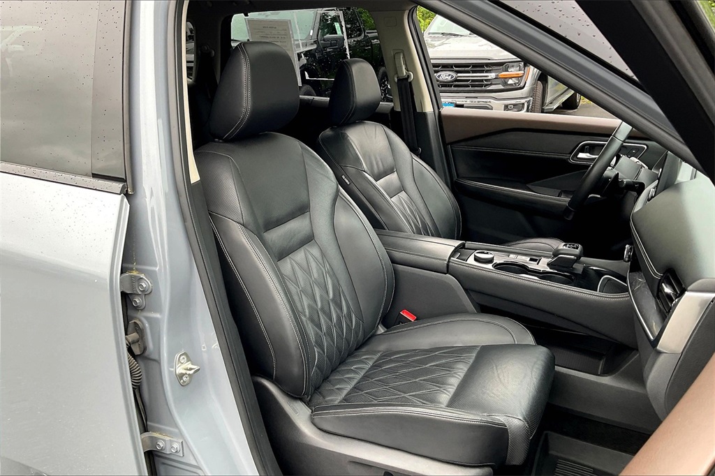 2021 Nissan Rogue Platinum - Photo 10