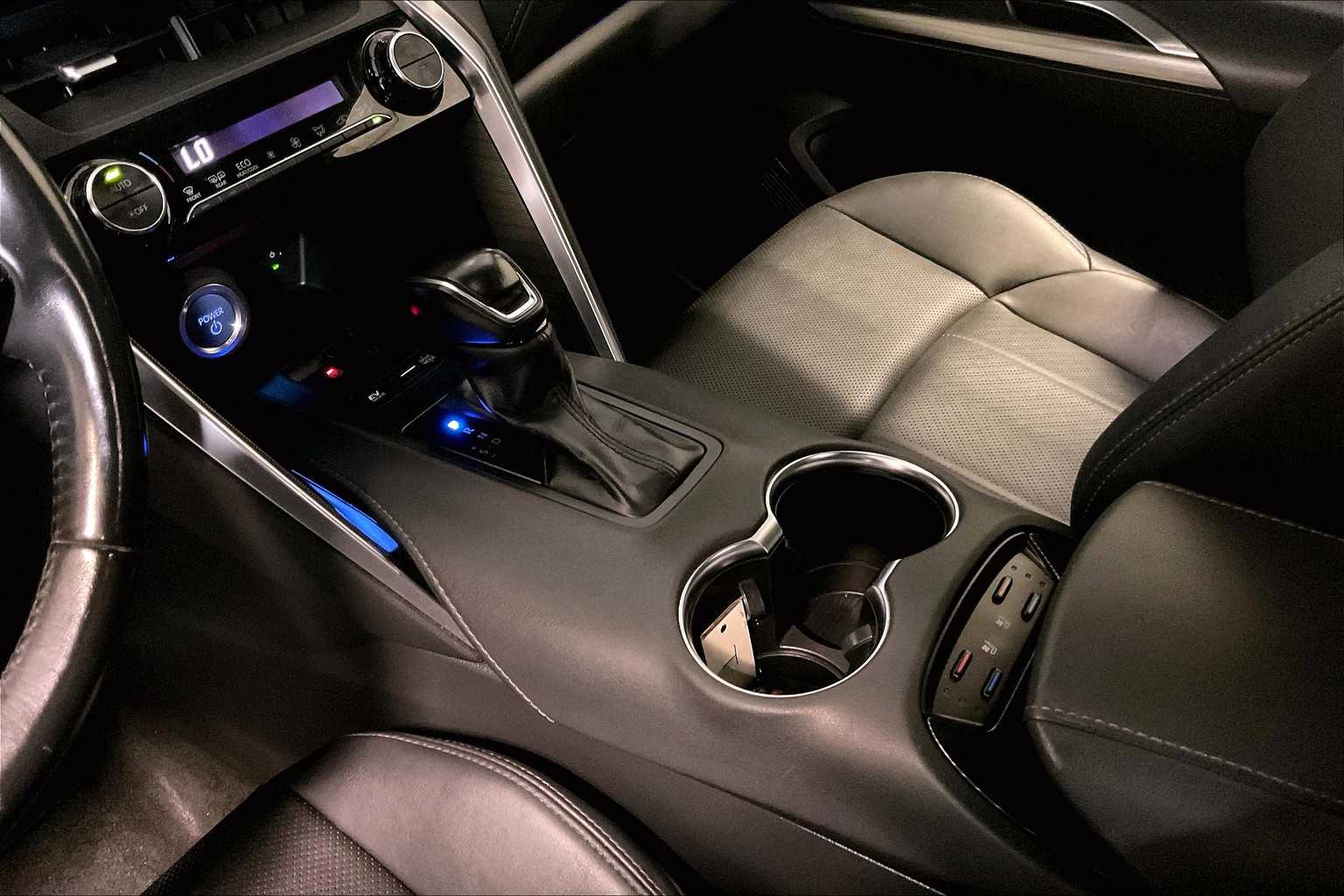 2021 Toyota Venza XLE - Photo 20