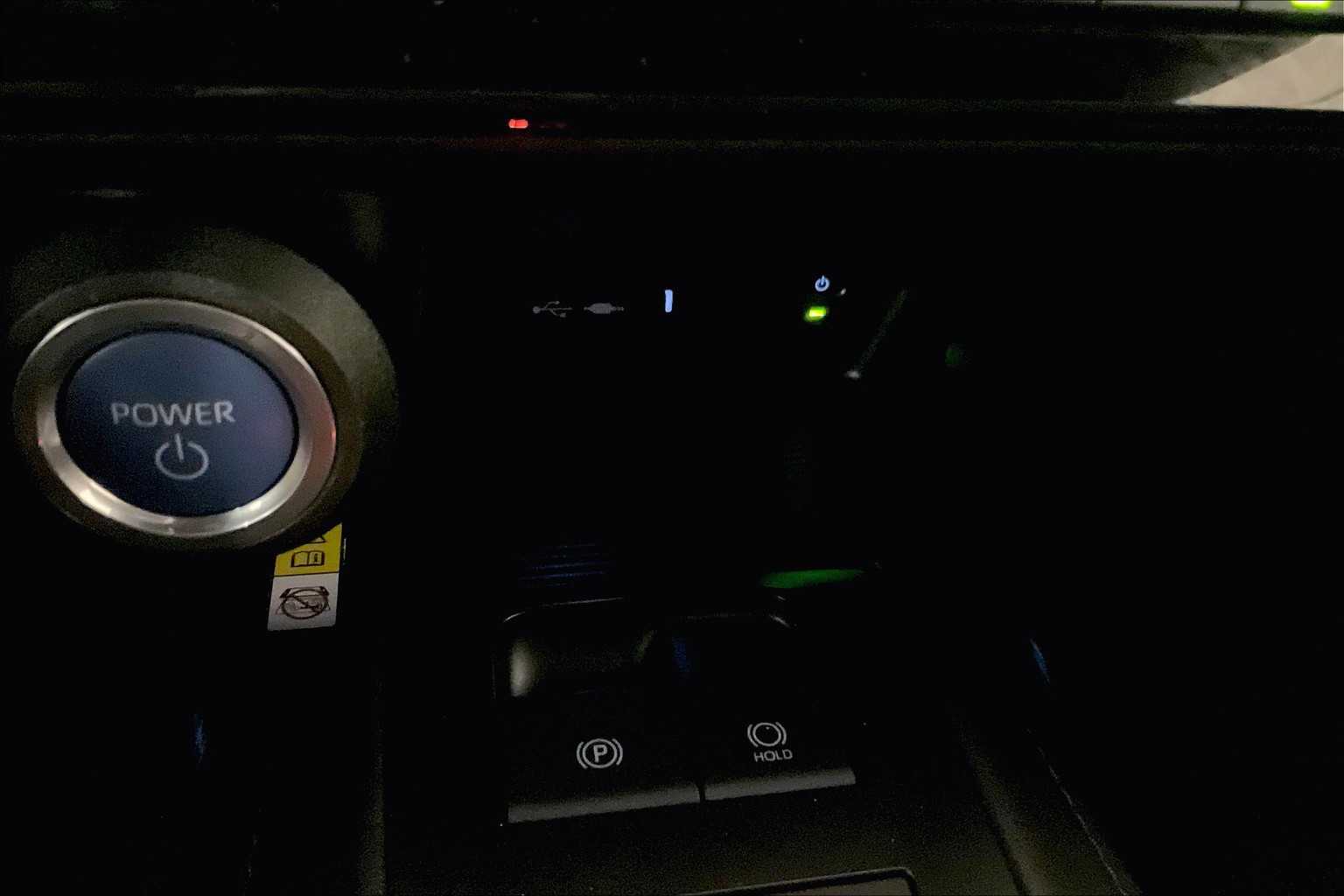 2021 Toyota Venza XLE - Photo 26