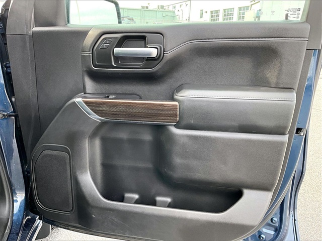 2019 Chevrolet Silverado 1500 LT - Photo 12