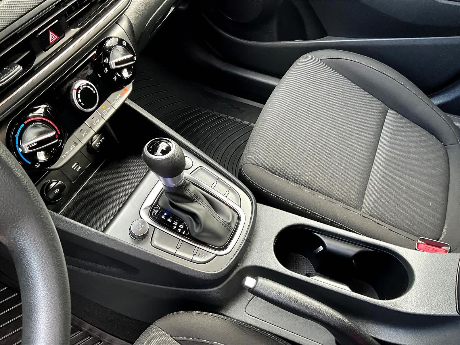 2023 Hyundai Kona SEL - Photo 20