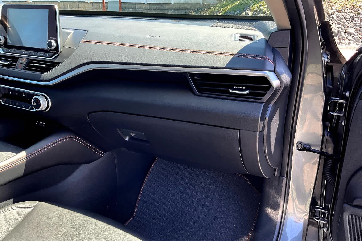 2020 Nissan Altima 2.5 SR - Photo 13
