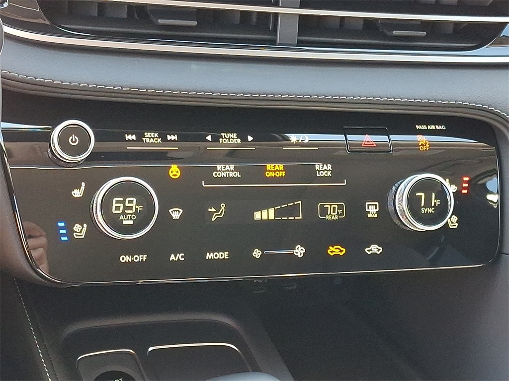 2026 INFINITI QX60 LUXE - Photo 13