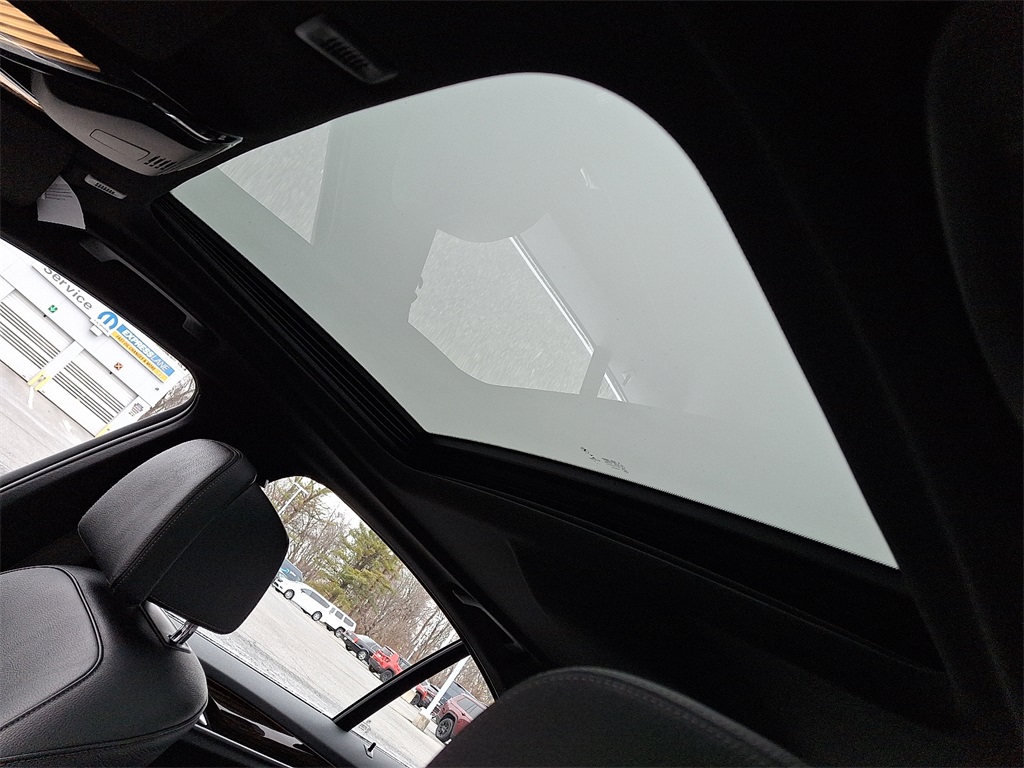 2020 BMW 5 Series 530i xDrive - Photo 15