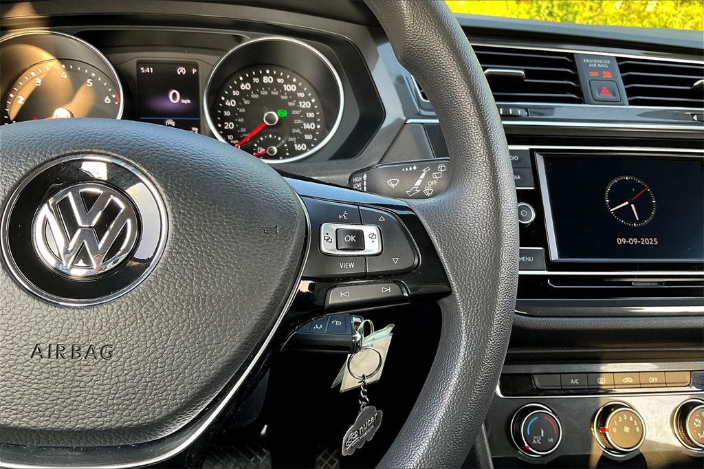 2021 Volkswagen Tiguan 2.0T S - Photo 23