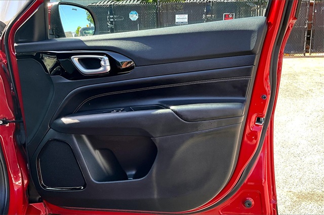 2022 Jeep Compass  - Photo 19