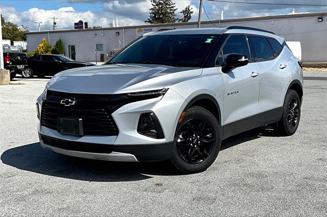 2021 Chevrolet Blazer LT - Photo 2