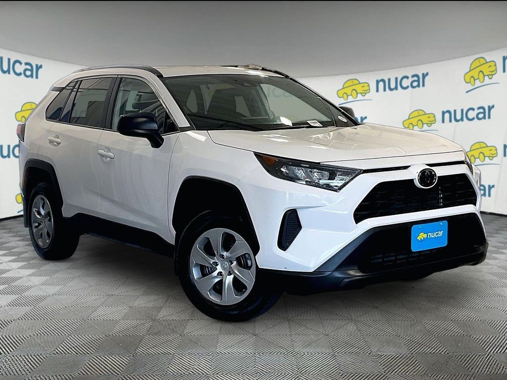 2019 Toyota RAV4 LE